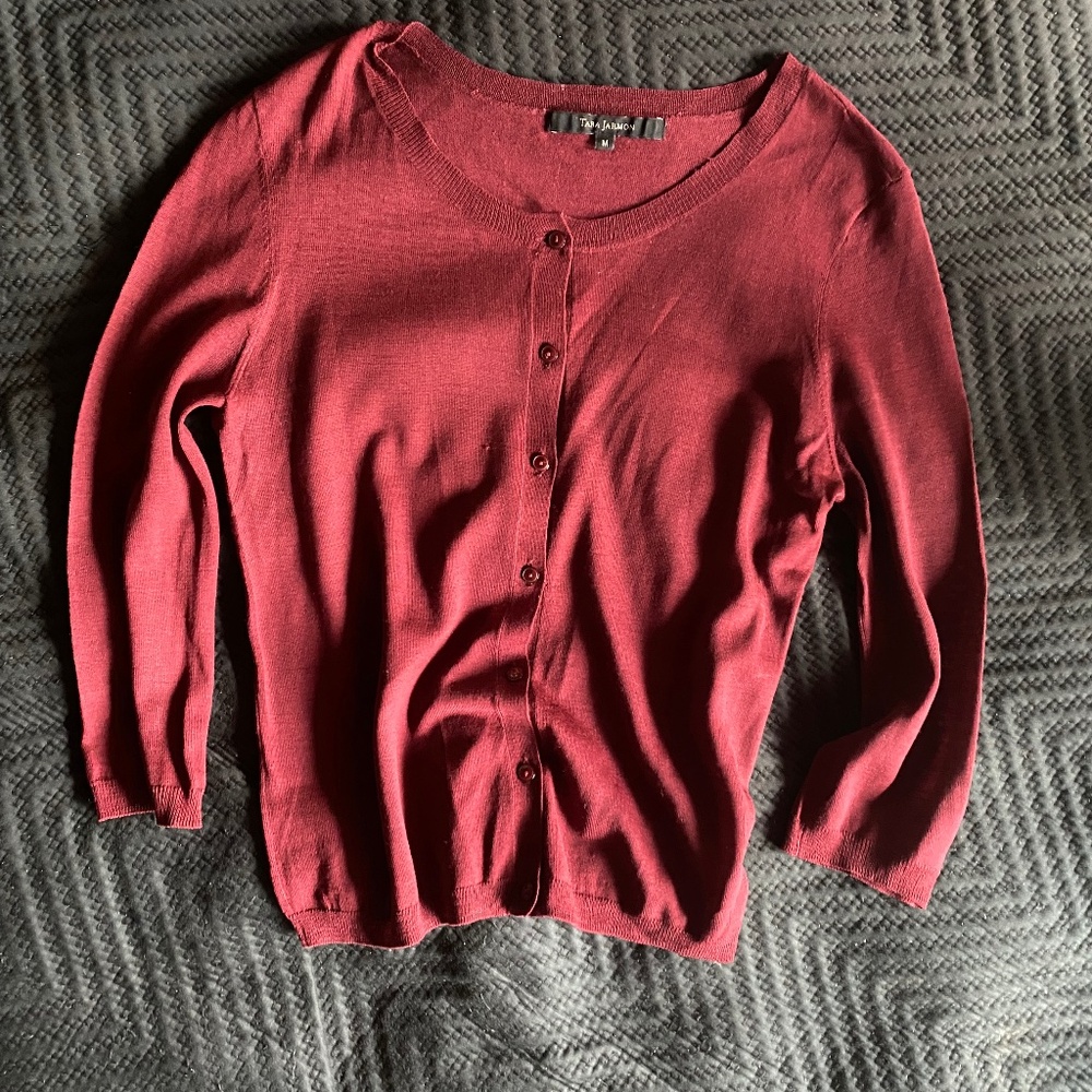 Cherry Girl Fine Merino Cardi ~Tara Jarmon ~ Ginno Cardigan ~